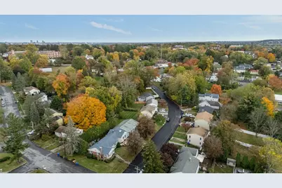 2 Oak Grove Boulevard, North Providence, RI 02911 - Photo 41