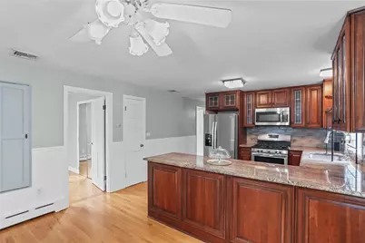 2 Oak Grove Boulevard, North Providence, RI 02911 - Photo 7