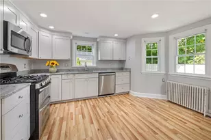 16 Elm Ave, East Providence, RI 02916 - Photo 11