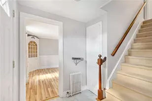 16 Elm Ave, East Providence, RI 02916 - Photo 17