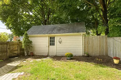 16 Elm Avenue, East Providence, RI 02916 - Photo 41