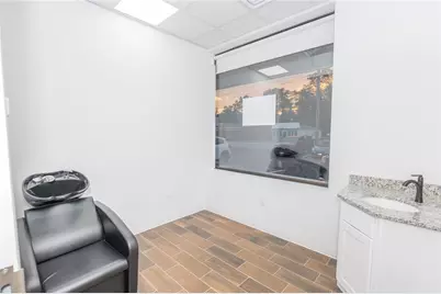 505 Atwood Avenue, Cranston, RI 02920 - Photo 15