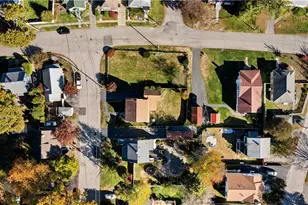 8 Atlantic Ave, Warwick, RI 02888 - Photo 33