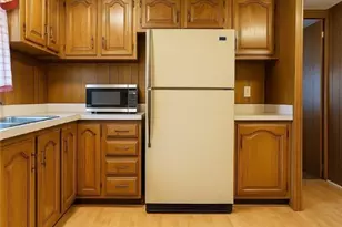 242 Manton St, Pawtucket, RI 02861 - Photo 3