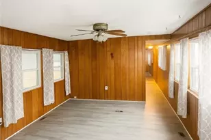 242 Manton St, Pawtucket, RI 02861 - Photo 5