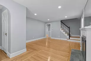 74 Leslie St, Cranston, RI 02910 - Photo 5