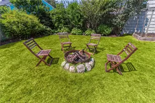 110 Orchard Ave, Middletown, RI 02842 - Photo 5