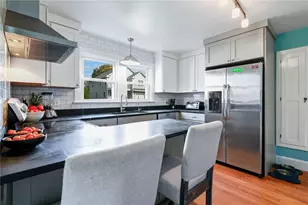 110 Orchard Ave, Middletown, RI 02842 - Photo 15