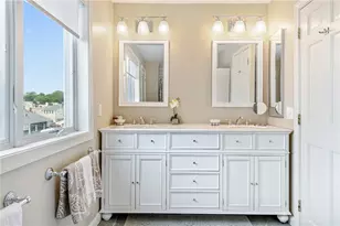 31 Coddington, Newport, RI 02840 - Photo 25