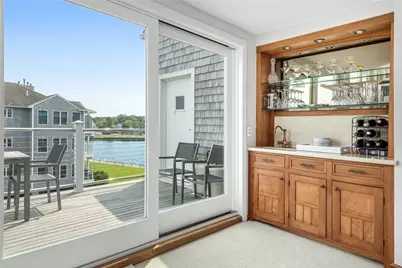 31 Coddington #24, Newport, RI 02840 - Photo 3