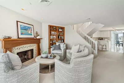 31 Coddington #24, Newport, RI 02840 - Photo 11