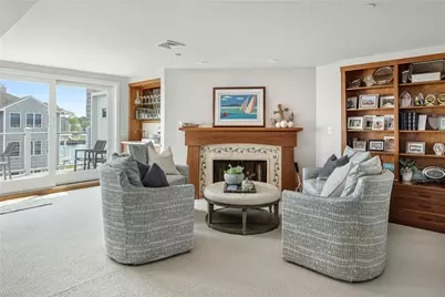 31 Coddington #24, Newport, RI 02840 - Photo 9