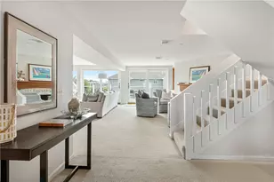 31 Coddington, Newport, RI 02840 - Photo 17