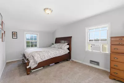 81 Sprague Avenue, East Providence, RI 02915 - Photo 23