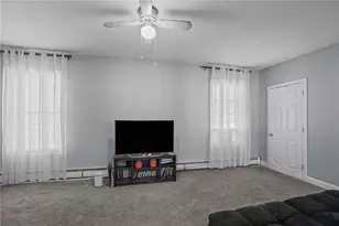 27 Collins Ave, Pawtucket, RI 02860 - Photo 13