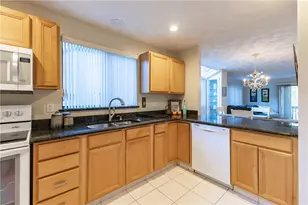 5 Wake Robin Rd, Lincoln, RI 02865 - Photo 11