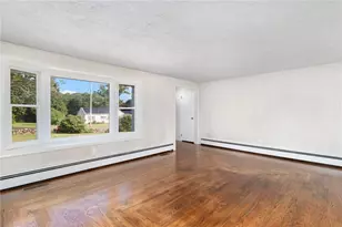 256 School St, Lincoln, RI 02865 - Photo 11