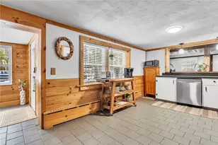 95 Breakheart Hill Rd, West Greenwich, RI 02817 - Photo 9