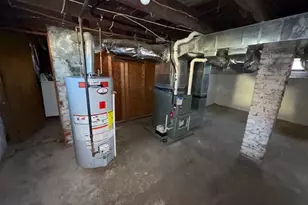 179 Columbine Ave, Pawtucket, RI 02861 - Photo 23