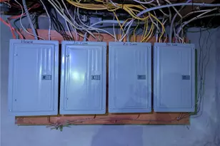 47 Alverson Ave, Providence, RI 02909 - Photo 27