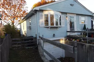 58 Rosella Ave, Pawtucket, RI 02861 - Photo 3