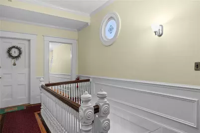 46 Chastellux Avenue #M6, Newport, RI 02840 - Photo 9