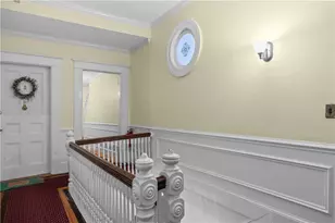 46 Chastellux Ave, Newport, RI 02840 - Photo 9