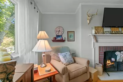 46 Chastellux Avenue #M6, Newport, RI 02840 - Photo 15