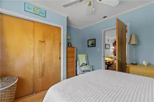 46 Chastellux Ave, Newport, RI 02840 - Photo 21