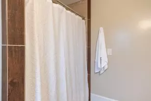 200 Woodward Ave, East Providence, RI 02914 - Photo 21