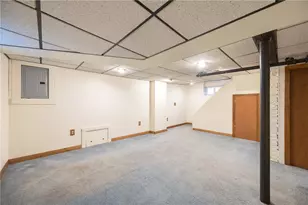 200 Woodward Ave, East Providence, RI 02914 - Photo 41