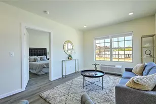 327 Pine St, Pawtucket, RI 02860 - Photo 5