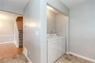 626 Smithfield Rd, North Providence, RI 02904 - Photo 17