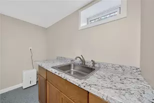 22 General St, Providence, RI 02904 - Photo 27