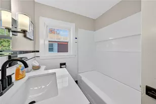 22 General St, Providence, RI 02904 - Photo 17