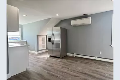 190 East Main Road #3, Middletown, RI 02842 - Photo 7