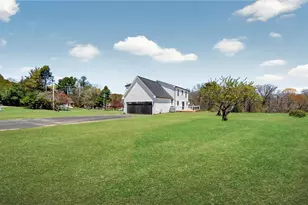 2 Winsor Rd, Scituate, RI 02857 - Photo 3