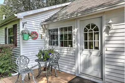 600 Cole Farm Road, Warwick, RI 02889 - Photo 5