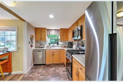 600 Cole Farm Road, Warwick, RI 02889 - Photo 23