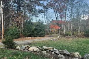 30 Tarklin Rd, Smithfield, RI 02814 - Photo 21