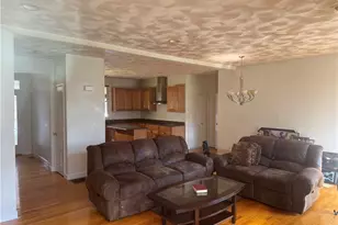 30 Tarklin Rd, Smithfield, RI 02814 - Photo 11