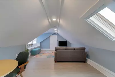 382 Spring Street #3, Newport, RI 02840 - Photo 7