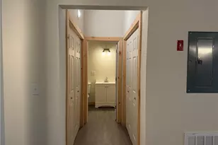 327 Pine St, Pawtucket, RI 02860 - Photo 3