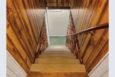 12 Rangeley Avenue, Providence, RI 02908 - Photo 7