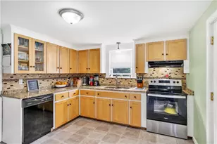 216 Bertenshaw Rd, Woonsocket, RI 02895 - Photo 11