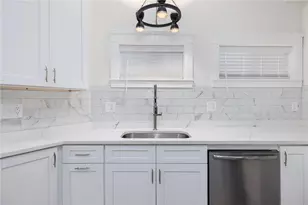 56 Sutton St, Providence, RI 02903 - Photo 7