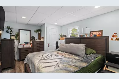 26 Dallas Avenue, Warwick, RI 02889 - Photo 21