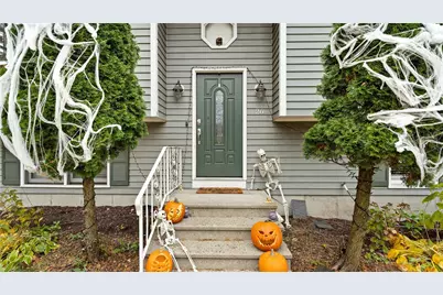 26 Dallas Avenue, Warwick, RI 02889 - Photo 5