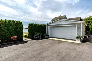 45 Juniper Ave, Warwick, RI 02886 - Photo 9