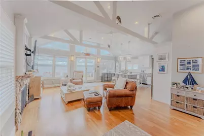 45 Juniper Avenue, Warwick, RI 02886 - Photo 11